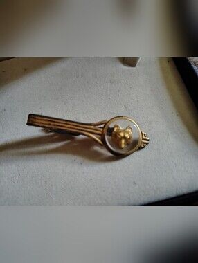 👔📎Vintage MCM Hickok Gold Tone Lucite Fox Wolf Head Tie Bar Clip 👔📎